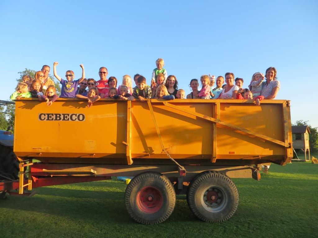 Boerderijcamping Plantlust Веере Стая снимка