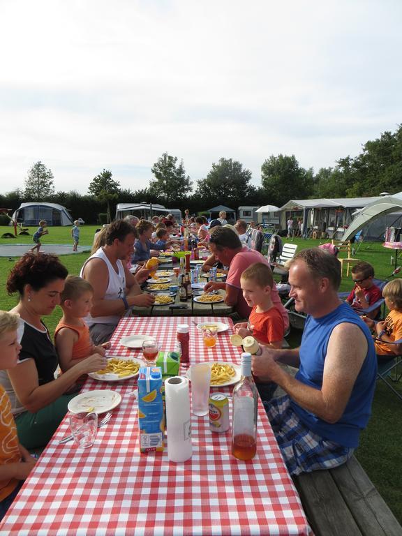 Boerderijcamping Plantlust Веере Екстериор снимка